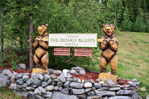 Denali Bluffs Hotel 002